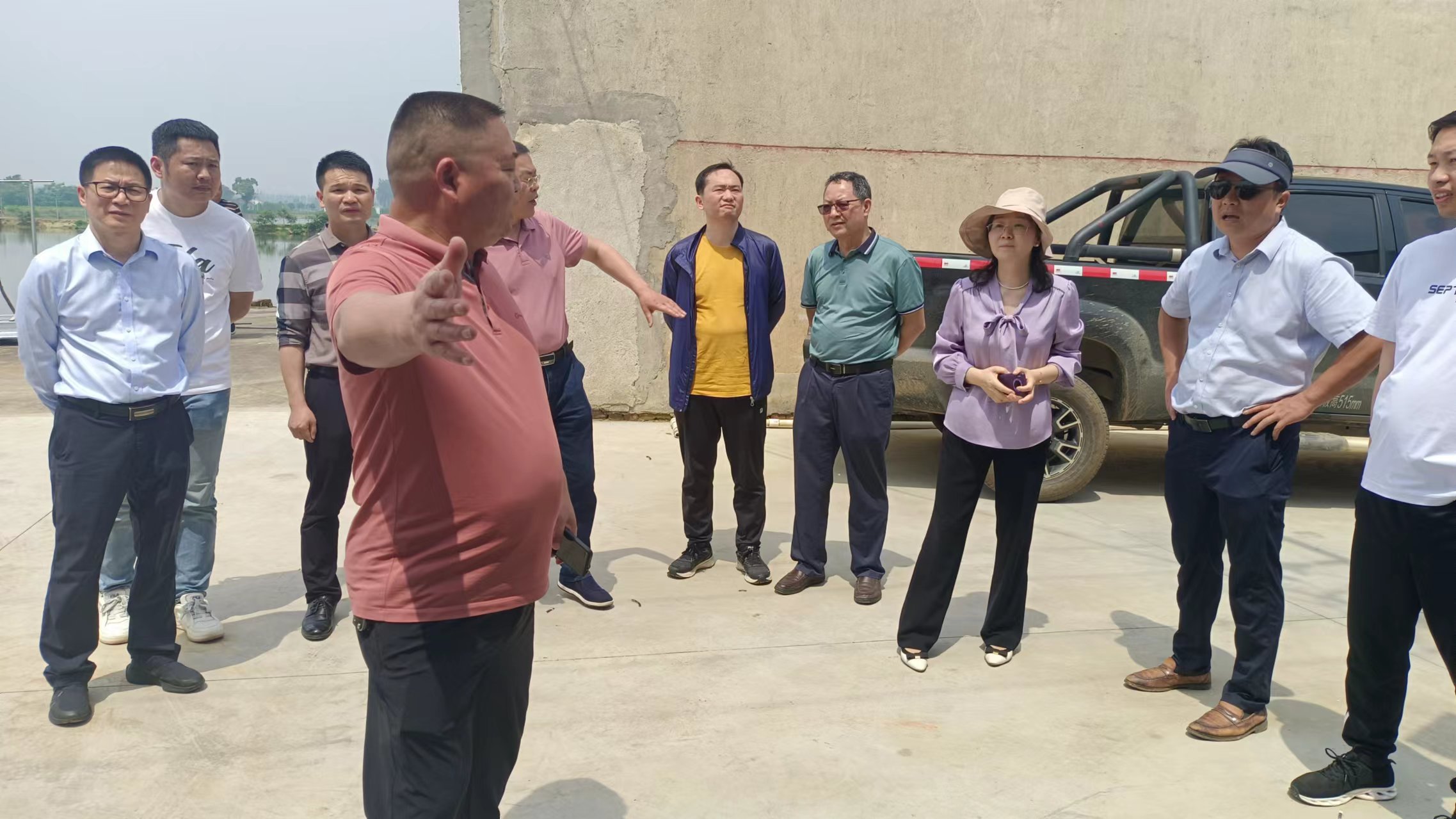 5月8日，岳阳市农业科学院晏云华院长一行来时瑞来科技集团股份有限公司调研，并交流商讨合作事宜！