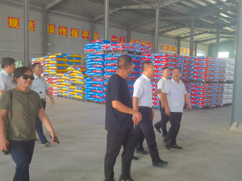 谢卫江调研民爆行业安全生产和秸秆综合利用工作